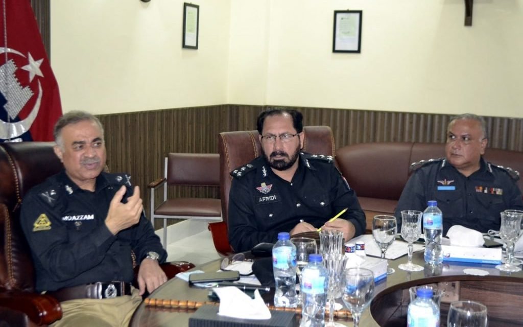 آئی جی پولیس خیبر پختون خواہ معظم جاہ انصاری کاسوات ایک روزہ دورہ