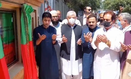 سوات :وزیر اعلی محمود خان نے یونیورسٹی آف انجینئرنگ اور پیڈز ہسپتال کا سنگ بنیاد رکھ دیا