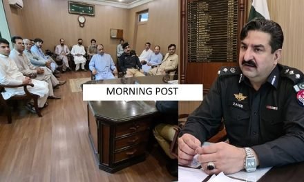 سوات نئے تعینات ڈی پی اُو نے اپنے آفس کے لان میں کرسیاں لگادیں، عوامی مسائل  سنیں گے۔
