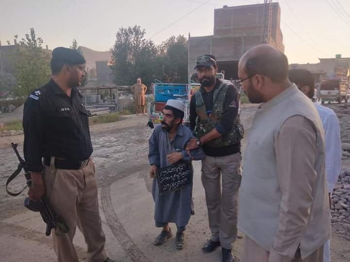 سوات میں پیشہ ور گداگروں کے خلاف آپریشن،35ضلع بدر کردئے گئے