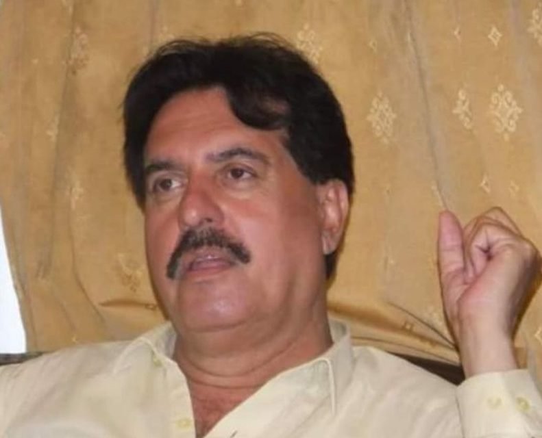 صحافی اسماعیل خان المعروف طوطا مختصرعلالت کے بعد انتقال کرگئے