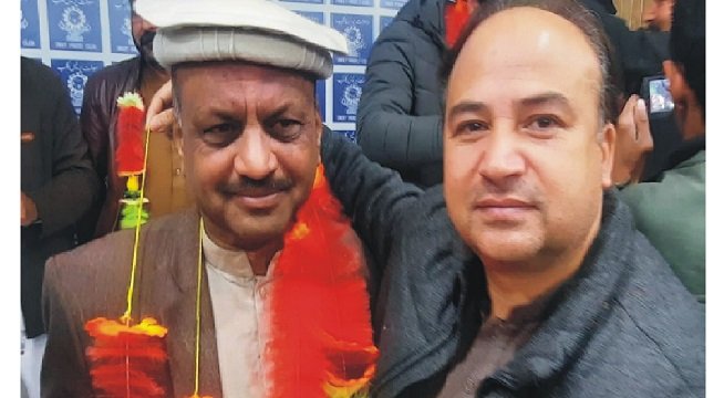 سوات سینئر صحافی غفور خان عادل کا صحافیوں کے مابین اتفاق پر خوشی کا اظہار
