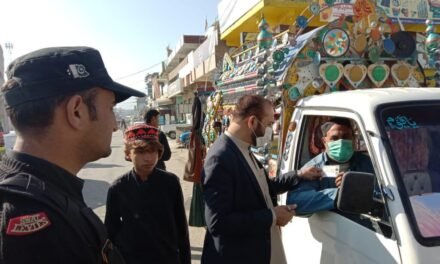 سوات،ضلع بھر میں کورونا ویکسینیشن سرٹیفیکیٹ چیک کرنا شروع