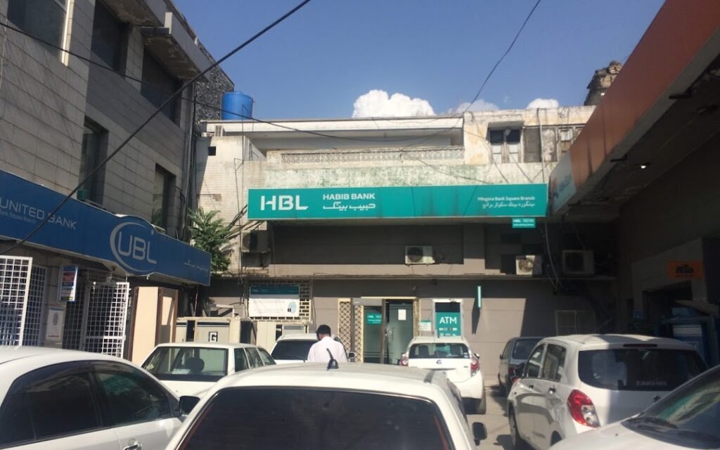 مینگورہ حبیب بینک مین برانچ کے اہلکار کا کسٹمر کے ساتھ بد اخلاقی معمول بن گیا