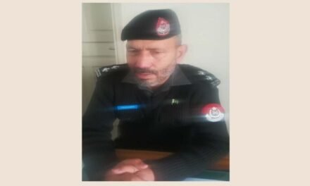 پولیس کا کام عوام کی خدمت اور ان کےجان ومال کاتحفظ ہے۔ایس ایچ اوعمررحیم