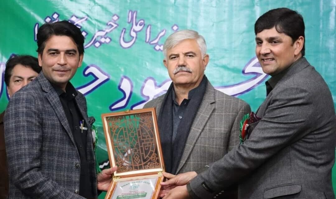 سوات صحافیوں کو میڈیا کالونی کے الاٹمنٹ لیٹرز، کمپویٹر لیب اوردیگرمراعا ت فراہم کرنےکا اعلان