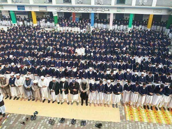 خیبر پختونخوا کے تمام سرکاری سکولز میں نماز ظہر کے اہتمام کی پرانی روایت بحال