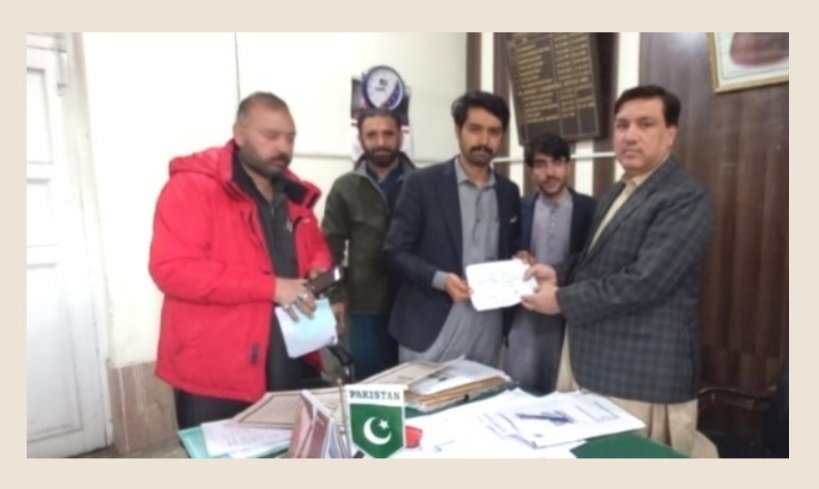مینگورہ:عوامی نیشنل پارٹی کے امیدواروں نے کاغذات نامزدگی جمع کرادئے