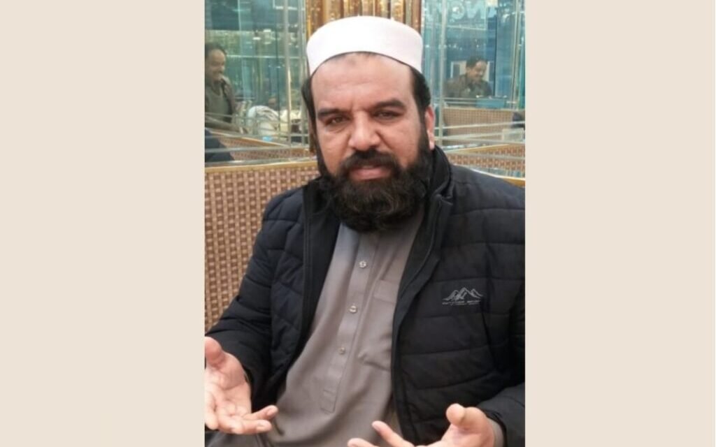 بحیثیت سابق ناظم پانڑ عوام کے لئے جوکام کئے ہیں وہ سب کے سامنے ہیں،اقبال رحمان
