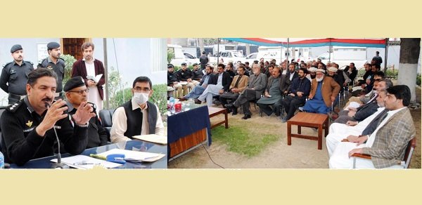 سوات،بلدیاتی الیکشن: ڈی پی اُو آفس میں تحصیل اُمیدواروں کے ساتھ الیکشن کے ضابطہ اخلاق بارے اہم اجلاس