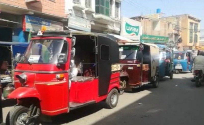 مینگورہ شہرمیں ٹریفک کامسئلہ سنگین،منٹوں کا راستہ گھنٹوں میں طے کیا جانے لگا