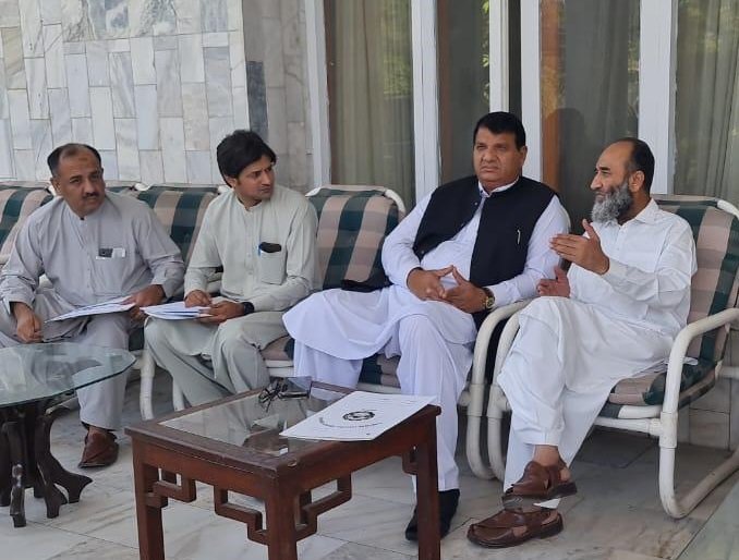 سحری اور افطاری کے اوقات میں لوڈشیڈنگ کا خاتمہ کرکے عوام کو ریلیف فراہم کیا جائے۔امیر مقام