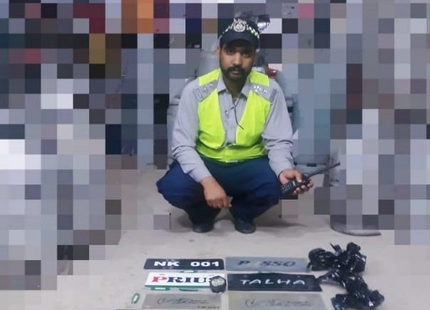 سوات،گاڑیوں اور موٹر سائیکلوں پرخودساختہ نمبرپلیٹوں کیخلاف پولیس کی کارروائی