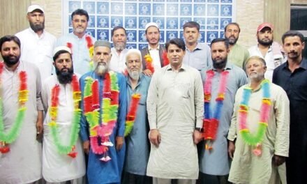 آل سوات اخبار فروش یونین کے سالانہ انتخابات مکمل، فدا محمد صدر منتخب