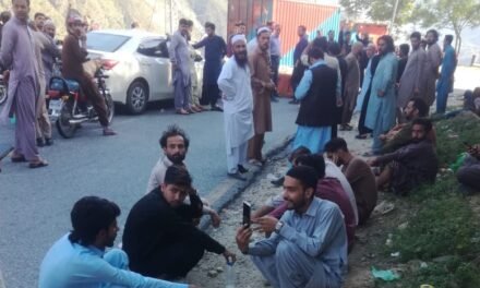 شانگلہ: وزیر اعظم شہباز شریف کا دورہ،پولیس چیک پوسٹ بشام پر سیاحوں کو گھنٹوں روکا گیا