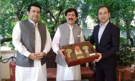 ضلع سوات میں موسمیاتی تبدیلیاں،ٹرکش سی سی اے کنٹری ڈائریکٹر کا کمشنر ملاکنڈ ڈویژن سے اہم ملاقات