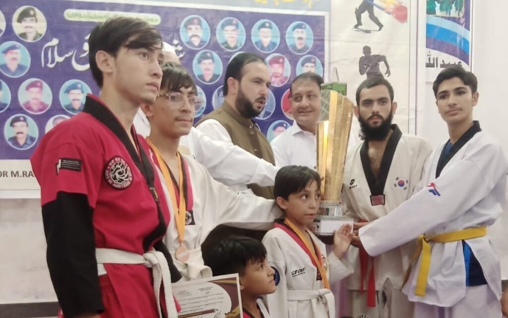 سوات: ملک سعد شہید سپورٹس ٹرسٹ کے زیر اہتمام 4 روزہ سپورٹس فیسٹیول اختتام پزیر