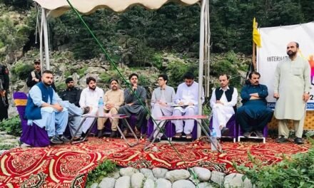 سوات تحصیل بحرین میں عزم یومِ نوجوانوں کے تحت کھلی کچہری کا انعقاد