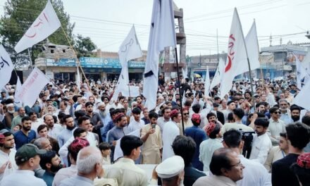 سوات میں باجوڑ، تخت بائی بم دھماکوں اور آپریشن کے خلاف امن ریلیاں