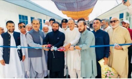 عوام کو صحت کی بنیادی سہولیات مفت فراہم کرنے کیلئے کوشاں ہیں،سیکرٹری اطلاعات ارشد خان