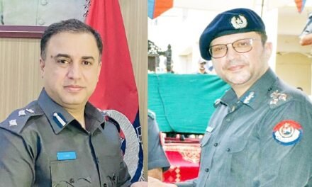 سوات دھماکہ : ریجنل پولیس آفیسر مالاکنڈ اور ڈی پی او سوات کھڈے لائن