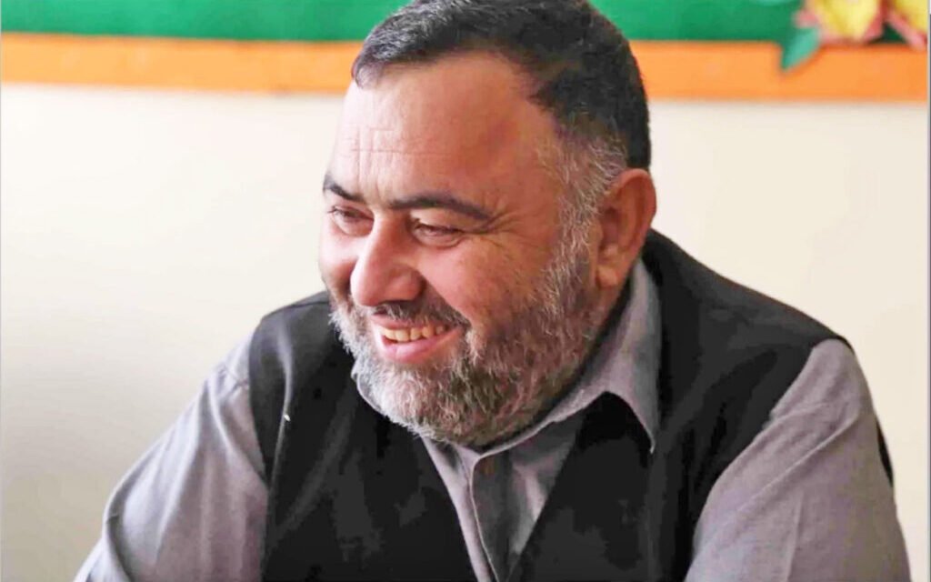 سینکڑوں یتیم و بے سہارا بچوں کے والد "محمد علی المعروف سوات ایدھی” کے بارے میں