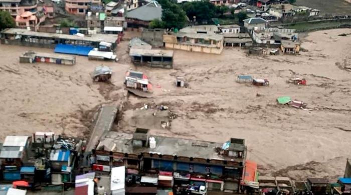 خیبرپختونخوا حکومت کی جانب سے متاثرین سیلاب کی بحالی کیلئے 4 ارب روپے کی امداد جاری