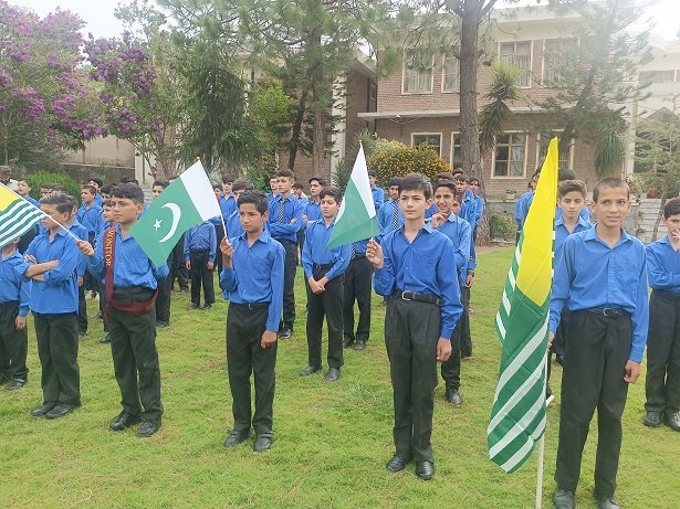 میٹرک کے امتحانات میں ناقص کارگردگی، سوات اور دیگر سکولوں کے 15 پرنسپلز معطل